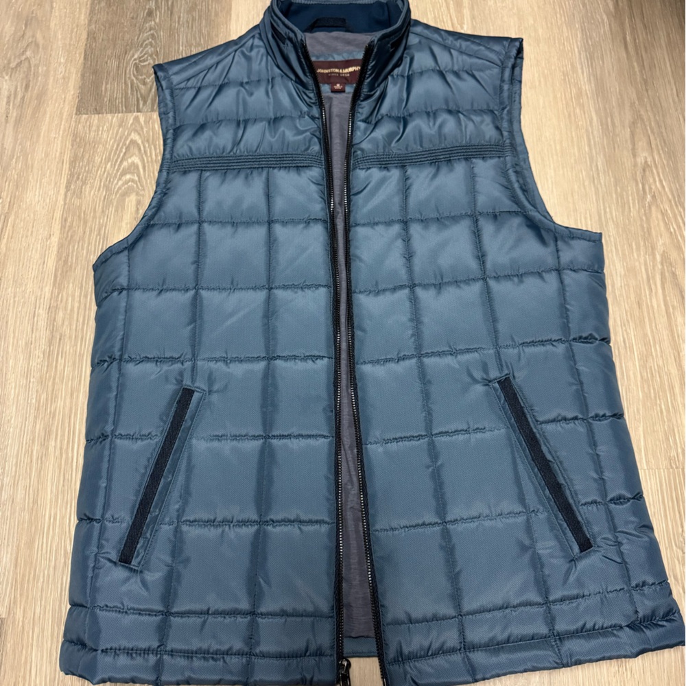 Johnston & Murphy Men's Navy Quilted Vest